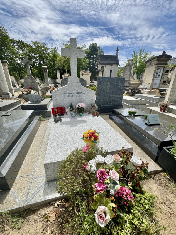 tombe-jacques-chirac-cimetiere-montparnasse