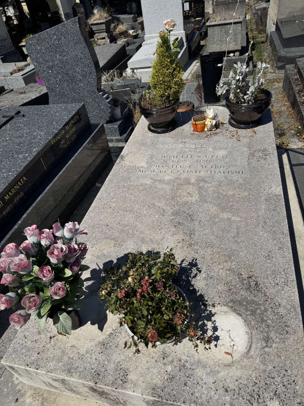 tombe-juliette-greco-cimetiere-montparnasse
